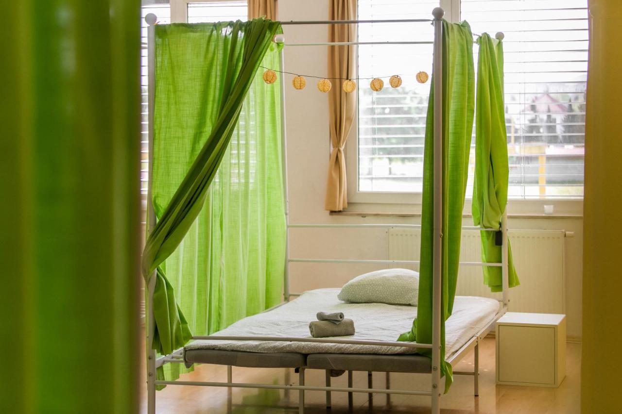 Tej Hostel Ljubljana Eksteriør bilde